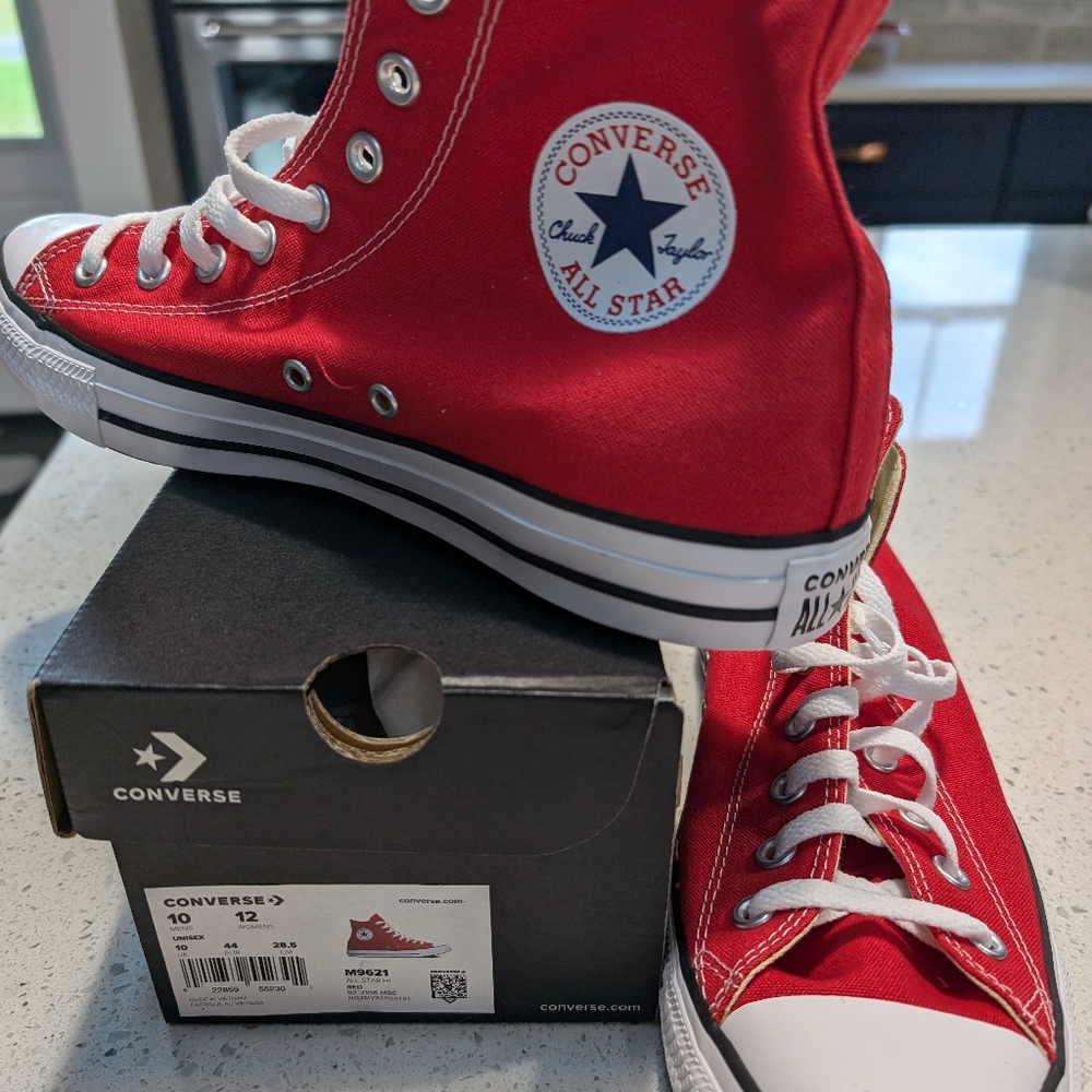 NIB Converse All Star Hi Tops